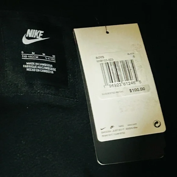 Nike Black Hooded Jacket - Picture 5 of 10